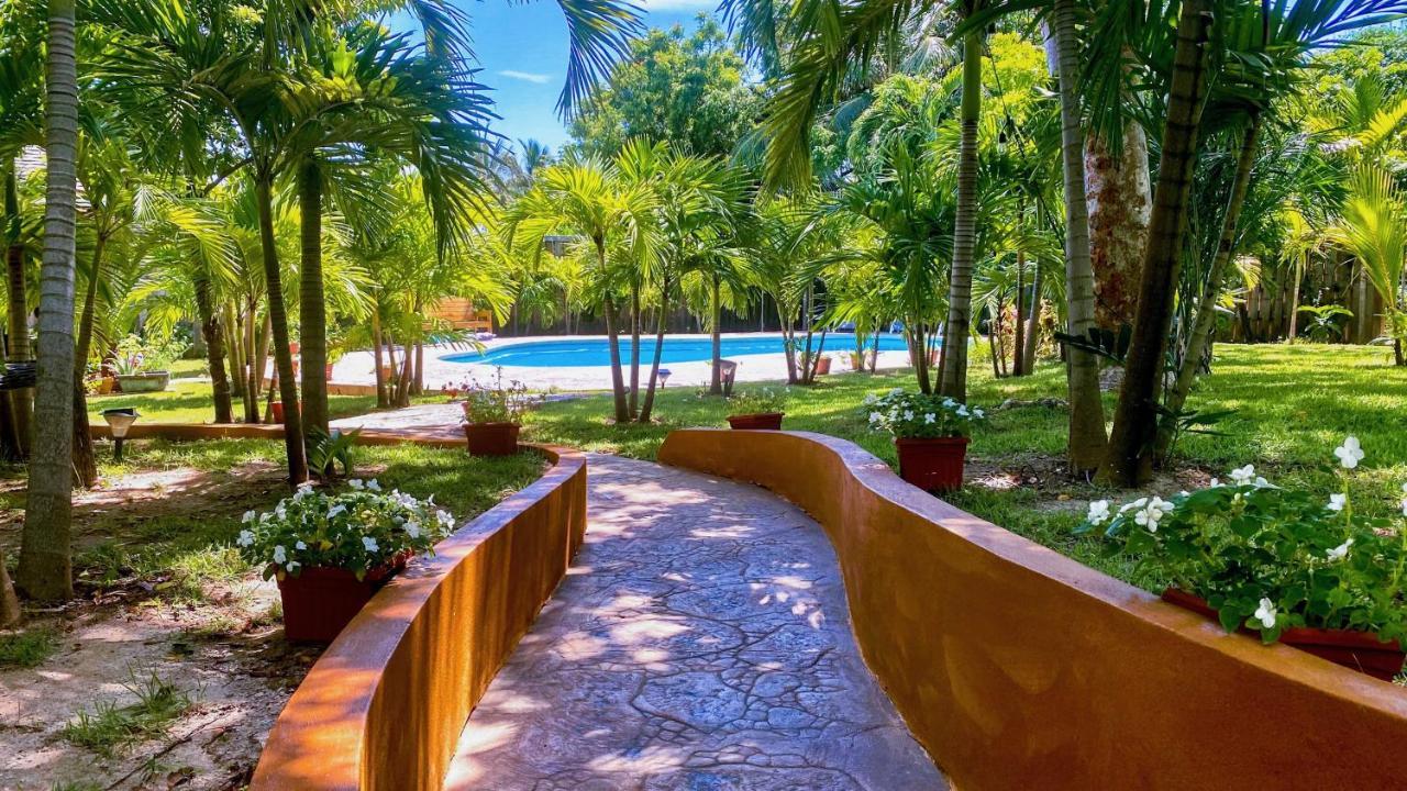 Seaside Family Oasis, King Bed, Private Pool, With Car Apartment Nassau Exterior photo